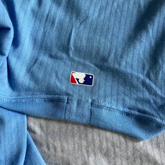 Nike - Picture 2 of 3